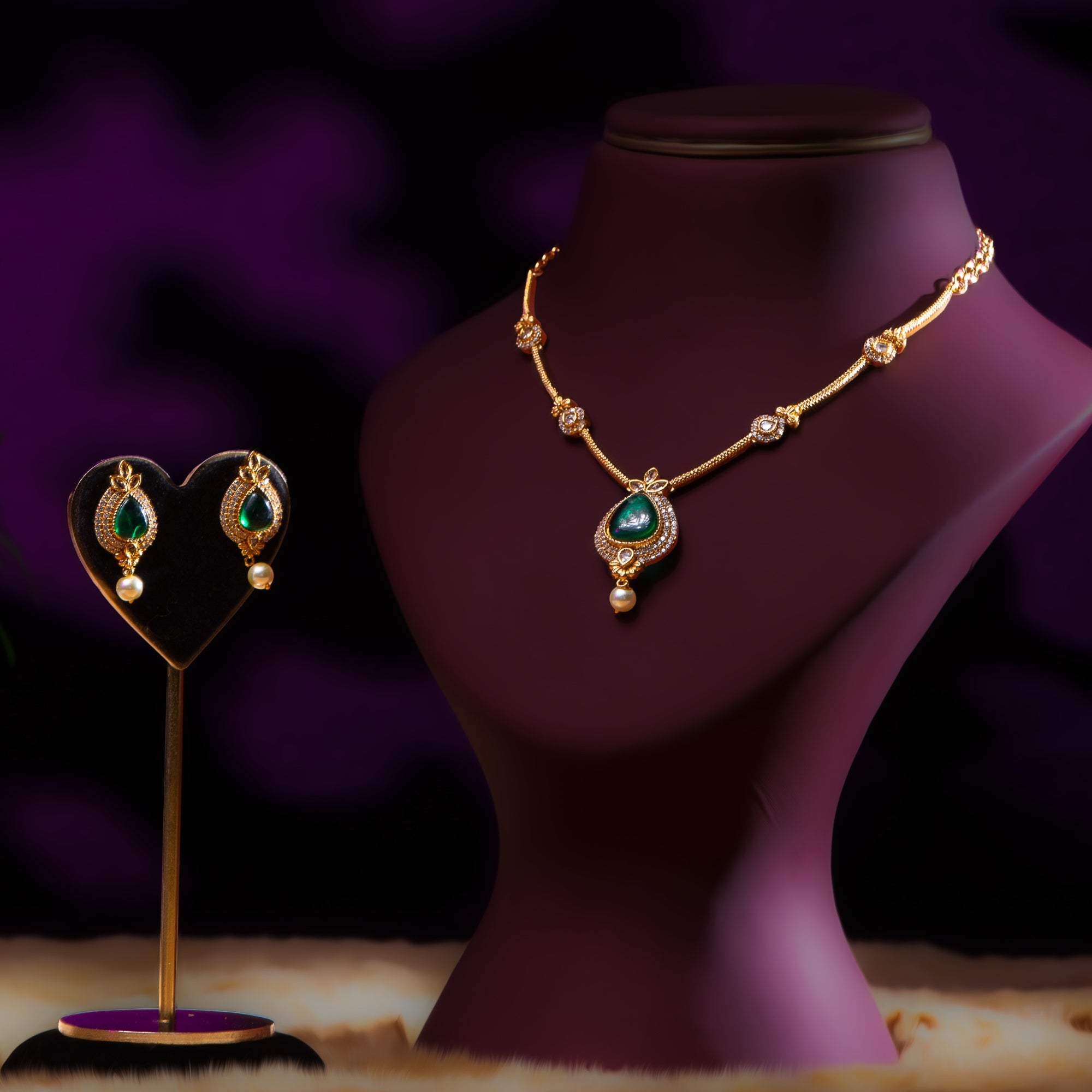Emerald Teardrop Pendant Necklace Set