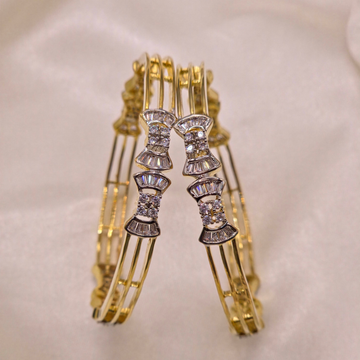 CZ Baguette Bowtie Bangle Set