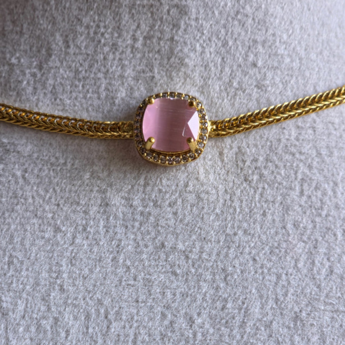 Minimal Pink Stone Gold-Toned Necklace Set