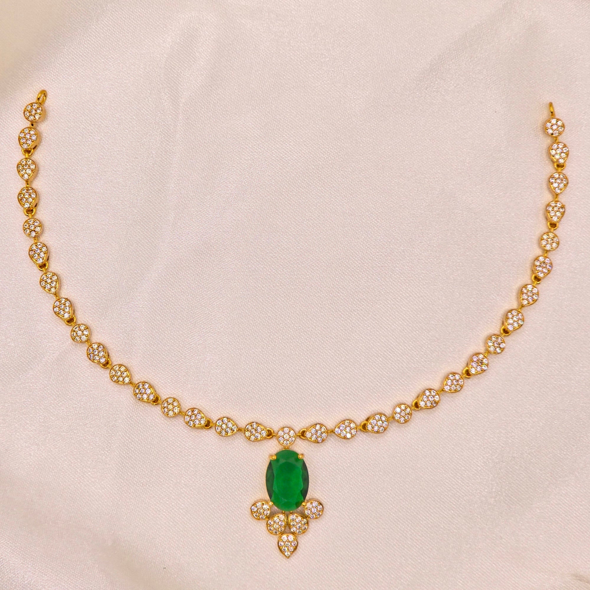 Royal Emerald Vine Drop Necklace Set