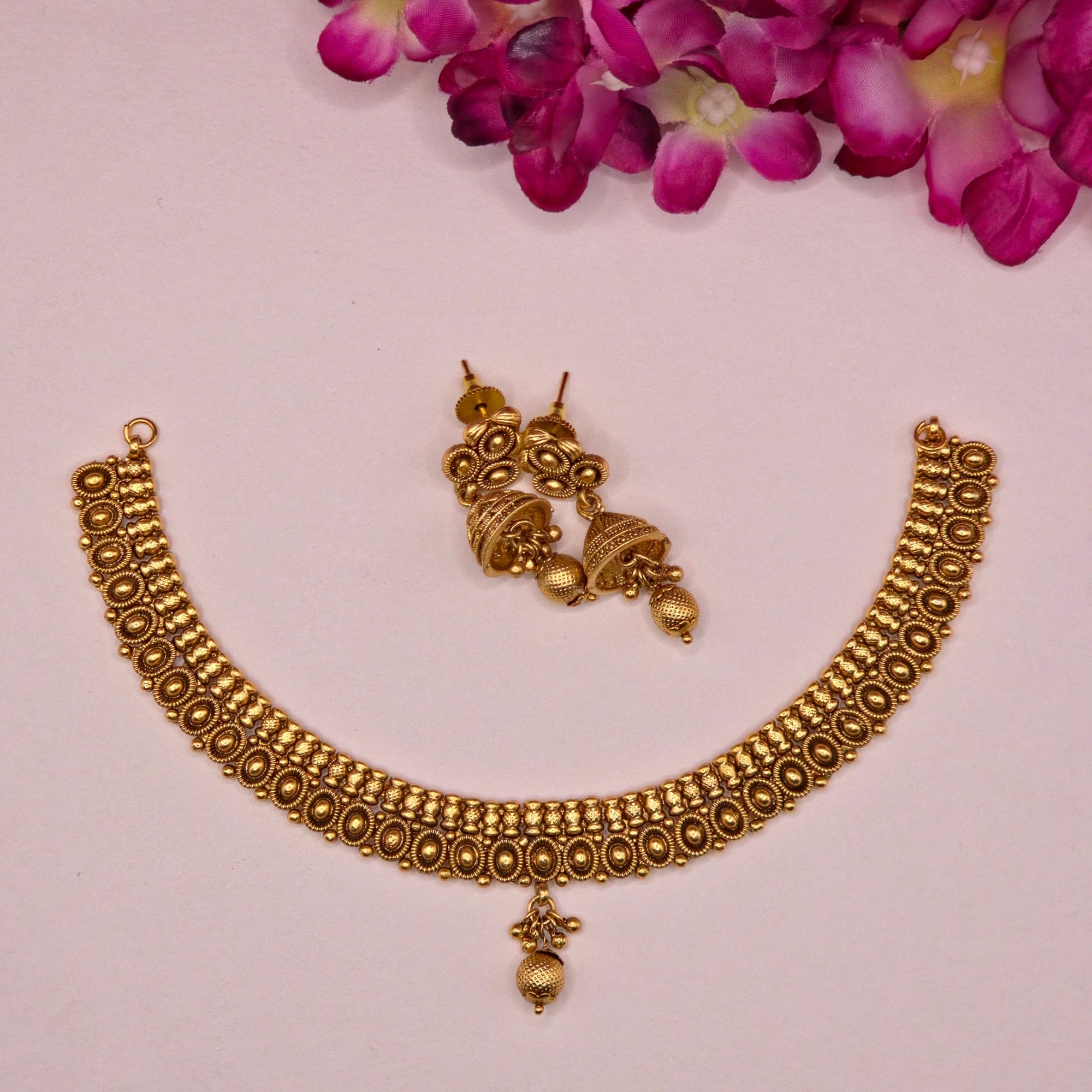 Antique Gold Traditional Choker Set
