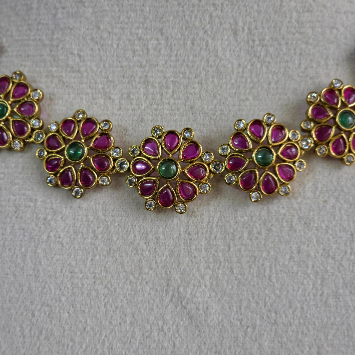 Ruby Emerald Floral Kundan Necklace Set
