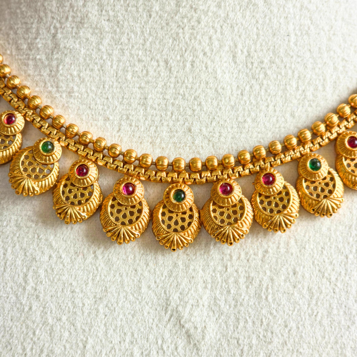 Traditional Coin Motif Necklace Set
