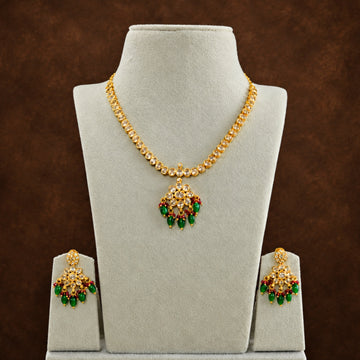 Emerald Drop Kemp Stone Necklace Set
