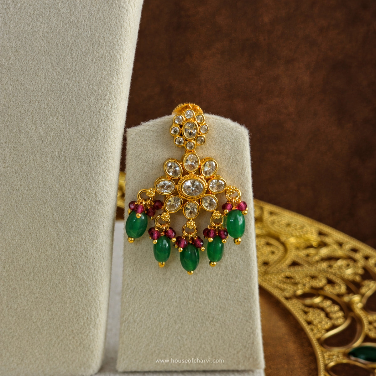Emerald Drop Kemp Stone Necklace Set