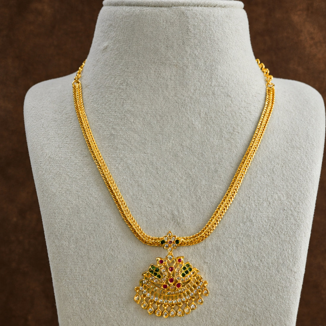 Antique Gold Green Ruby Necklace
