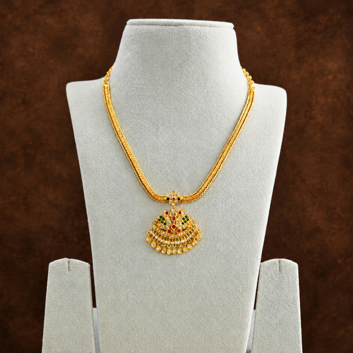 Antique Gold Green Ruby Necklace