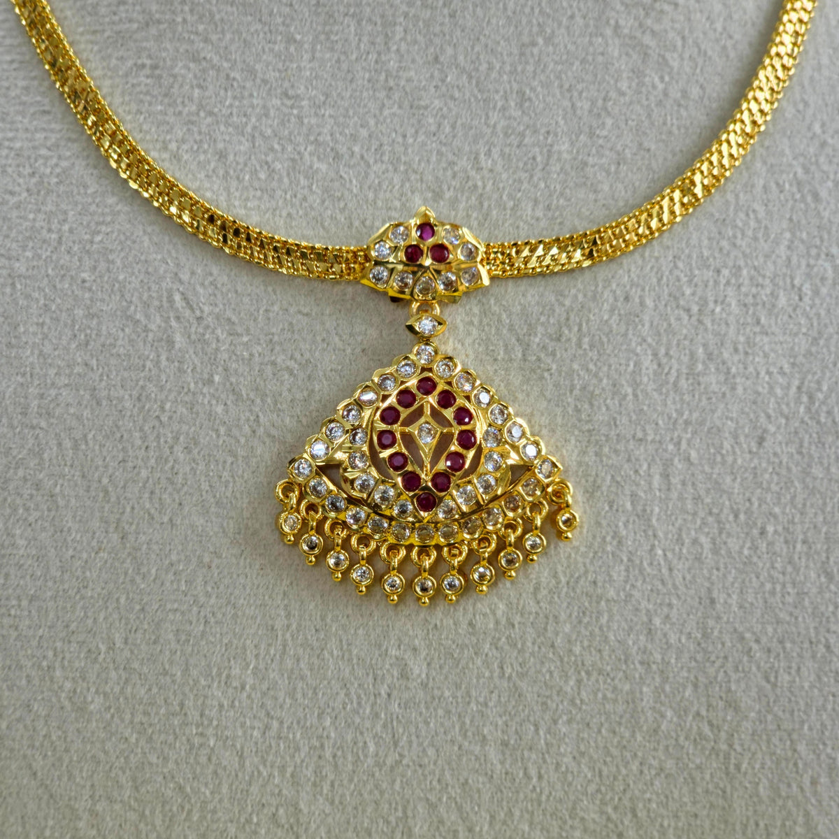 Antique Gold Ruby Pendant Necklace