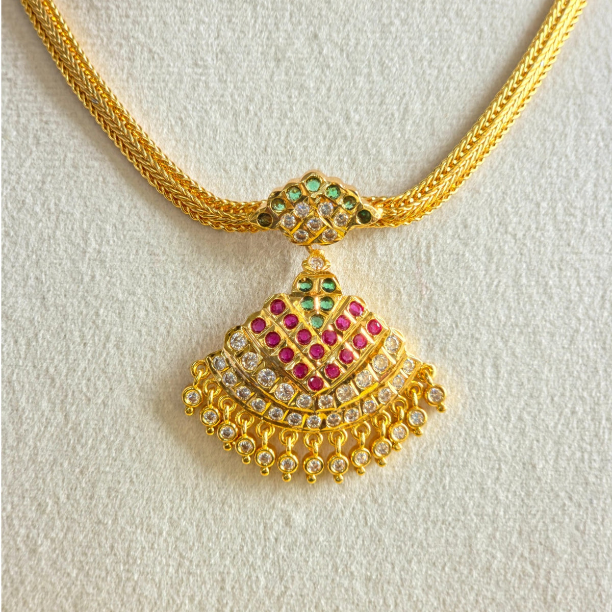 Multicolour Fan Pendant Necklace