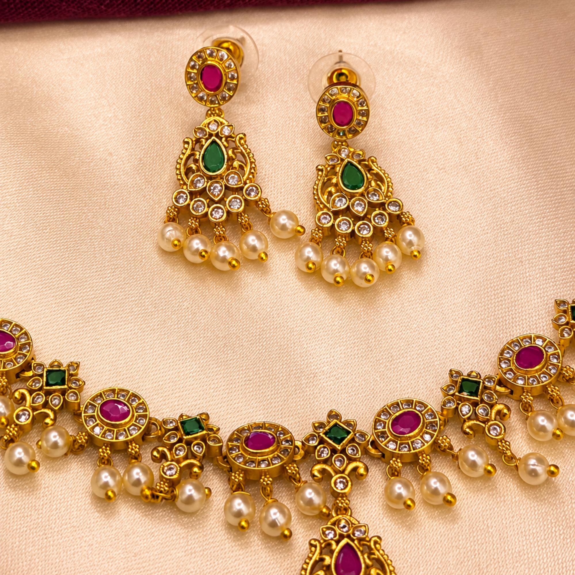 Ethnic Pearl Drop Necklace Set