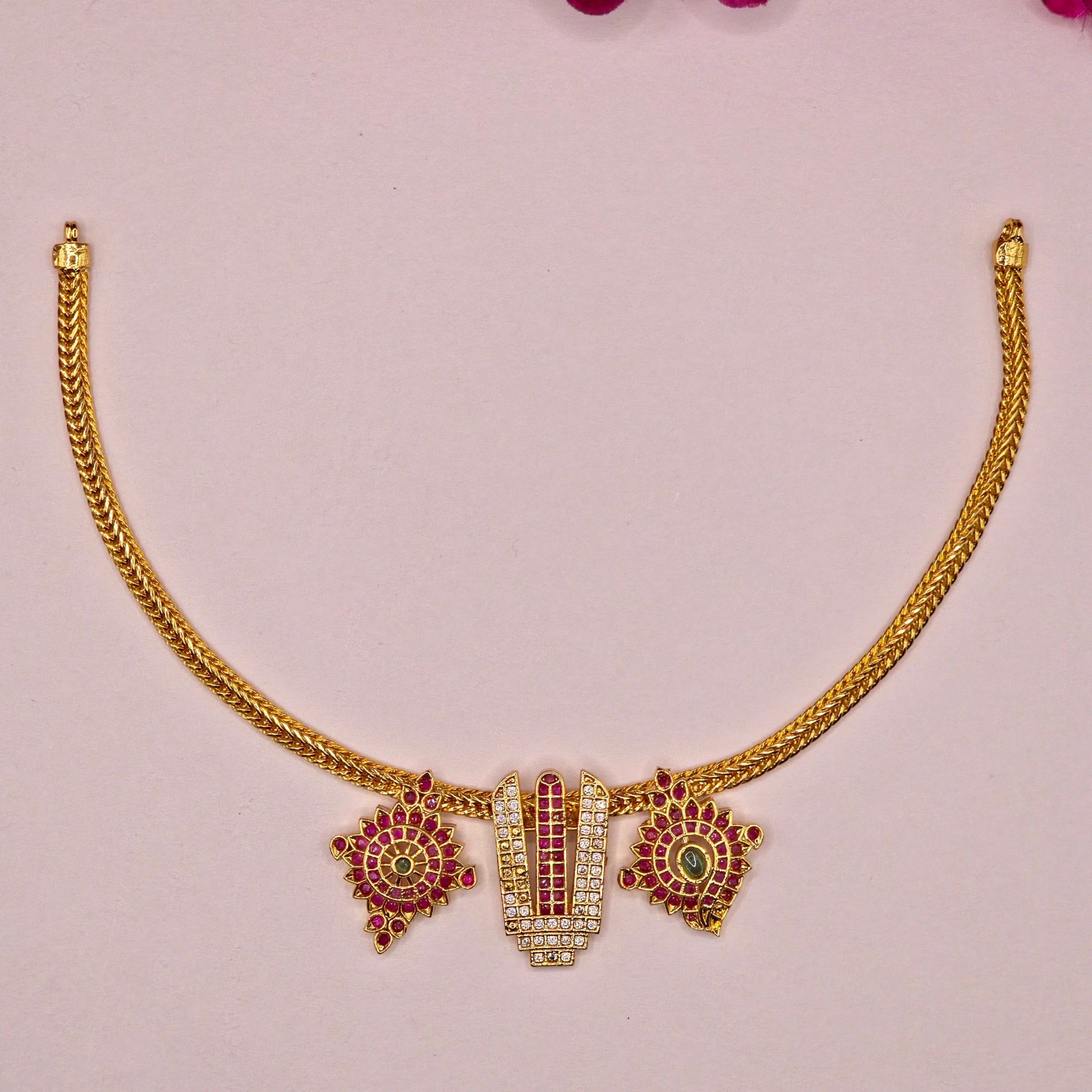 Temple Motif Gold Necklace Set
