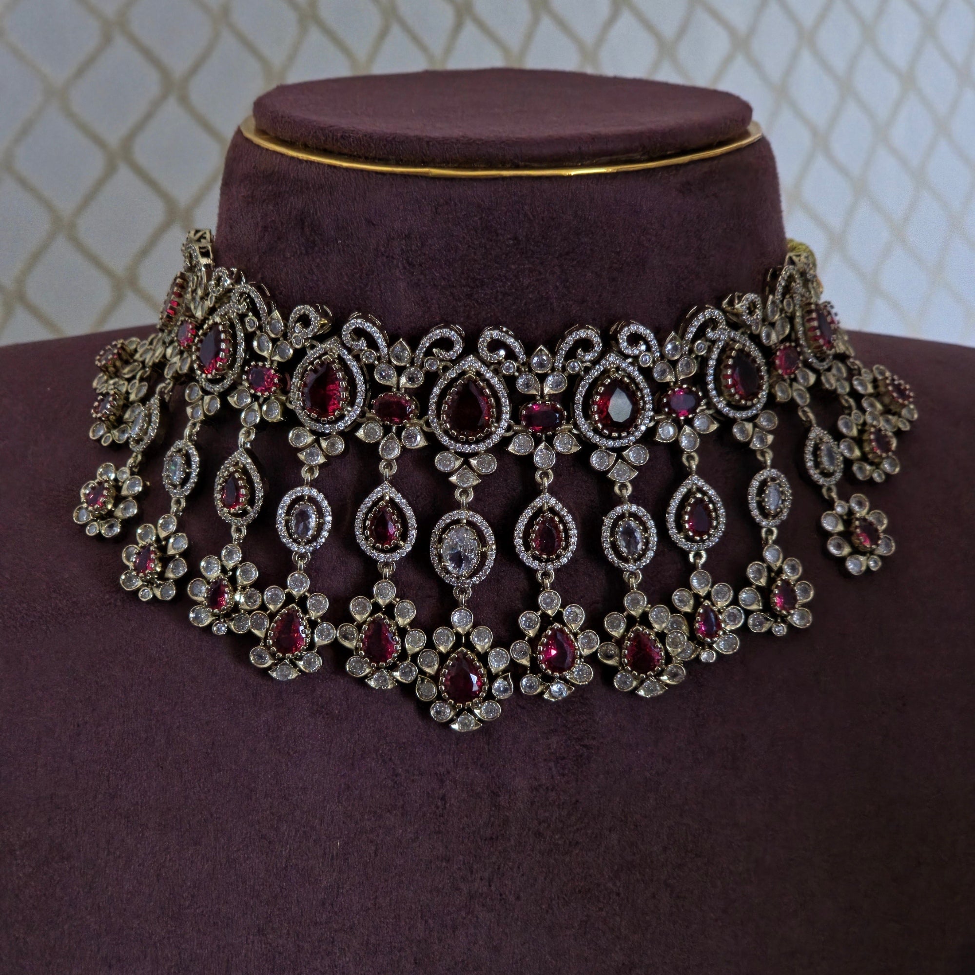 Blush Red Victorian Kundan Bridal Choker Set