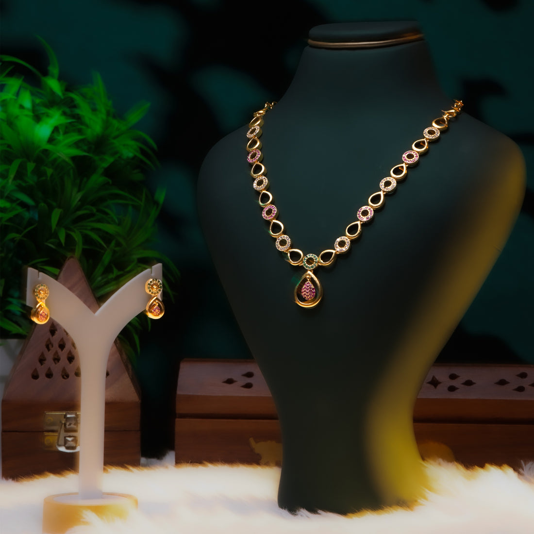 Royal Crimson & Emerald Teardrop Set