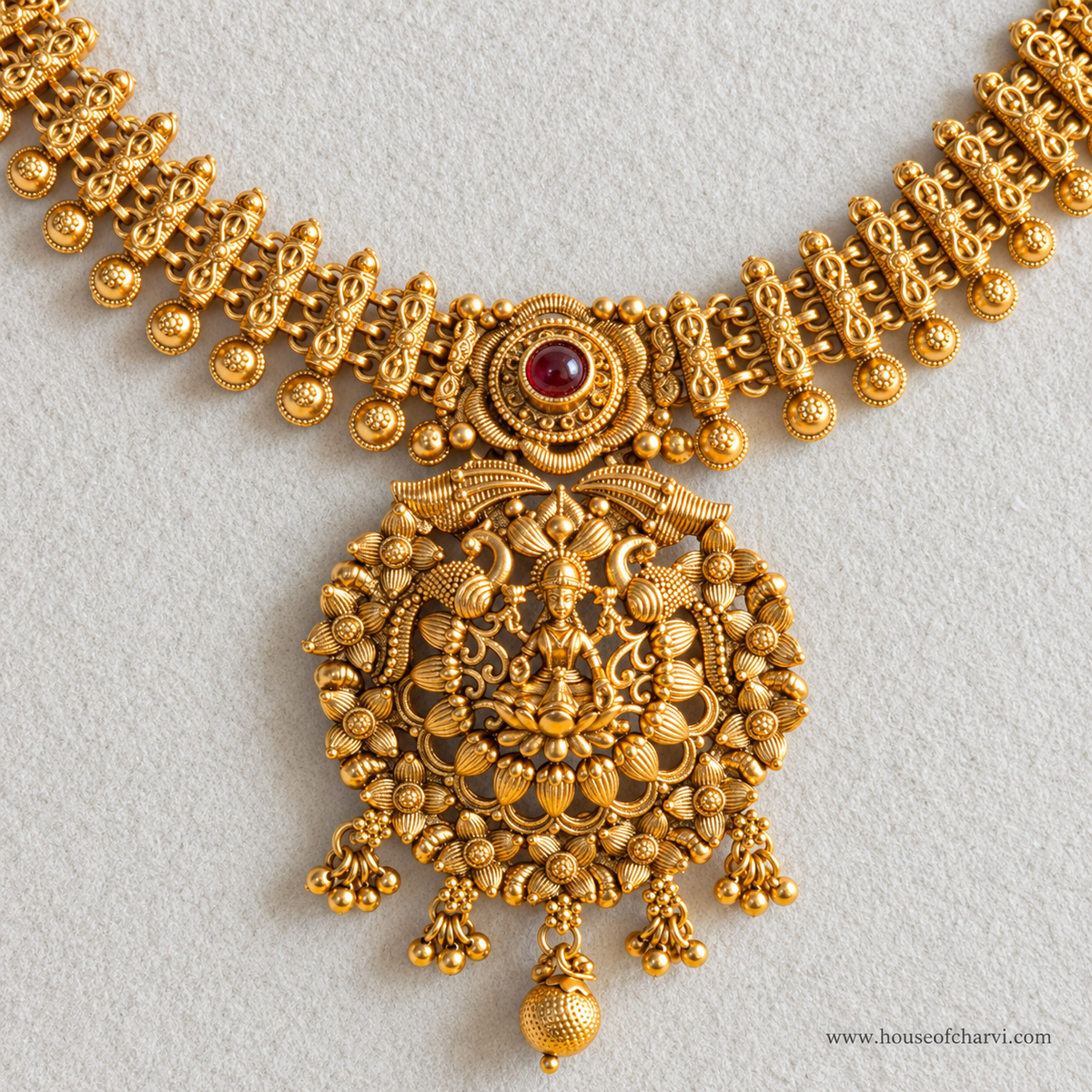 Traditional Temple Necklace Set