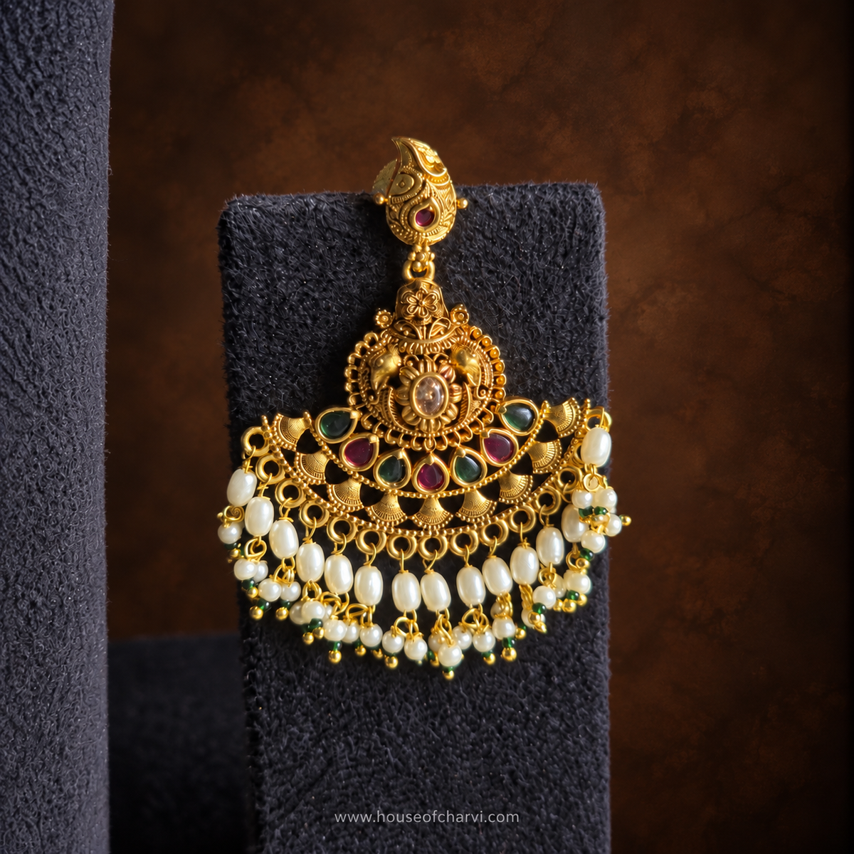 Antique Gold Temple Pearl Necklace Set