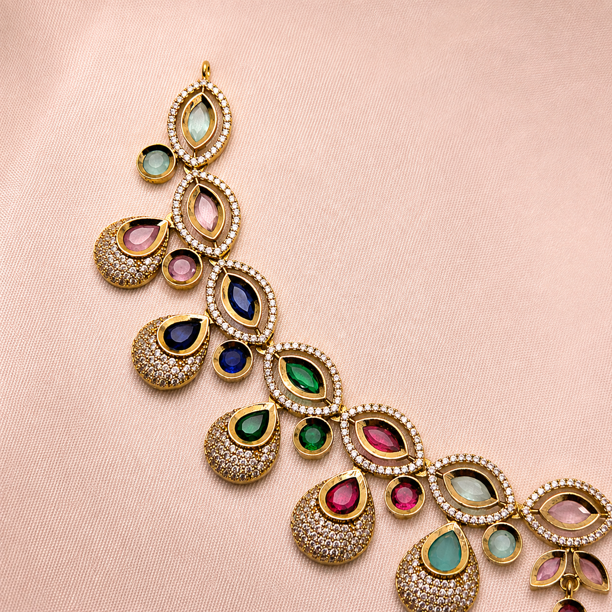 Multicolour Emerald Necklace Set