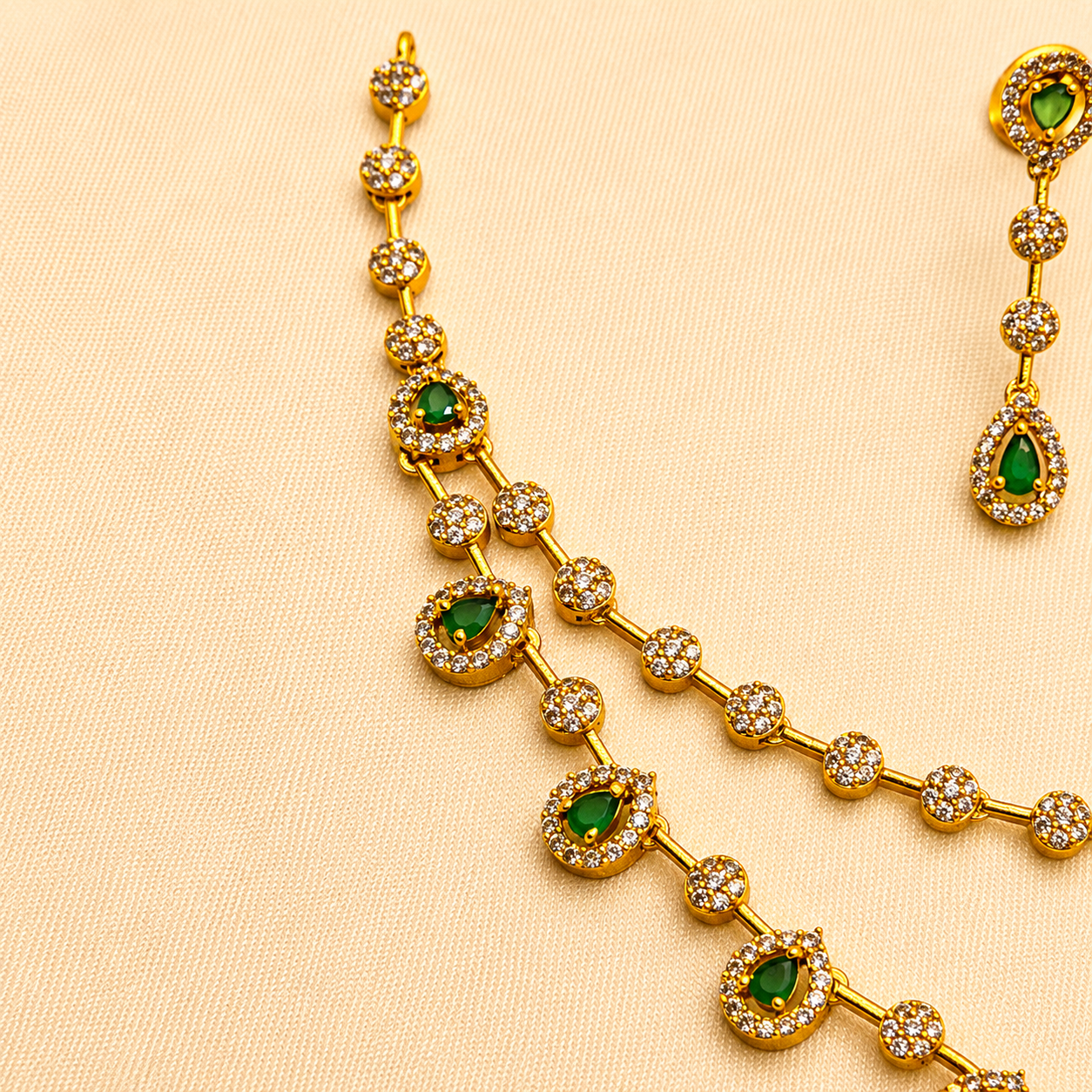 Emerald Green Layered Necklace Set