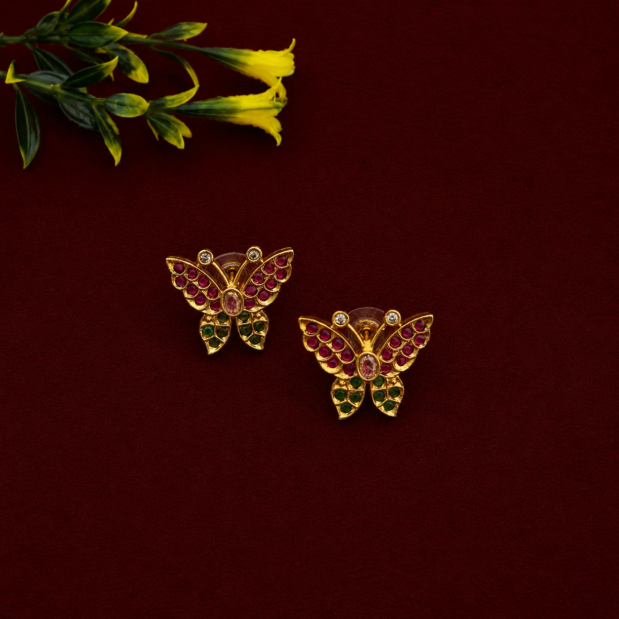 Butterfly Pendant Necklace Set