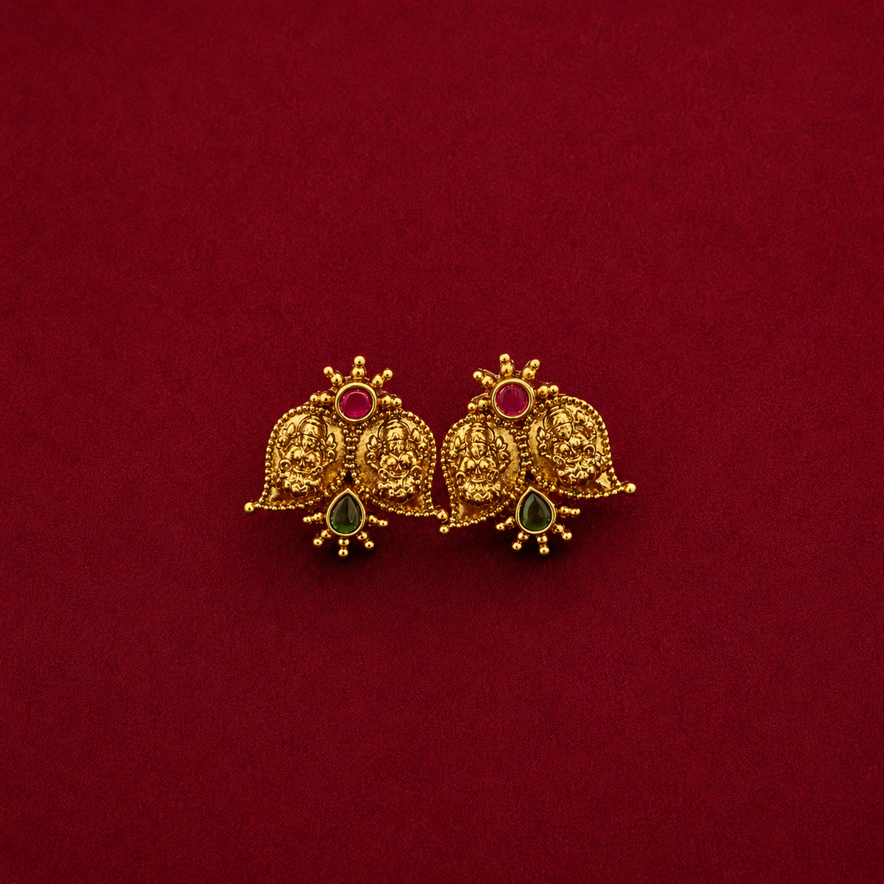 Lakshmi Paisely Necklace Set