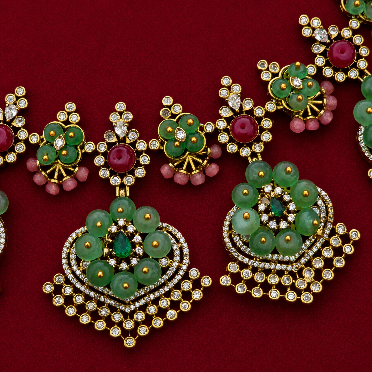 Emerald Floral Necklace Set
