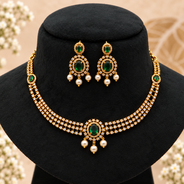 Emerald Pearl Necklace Set