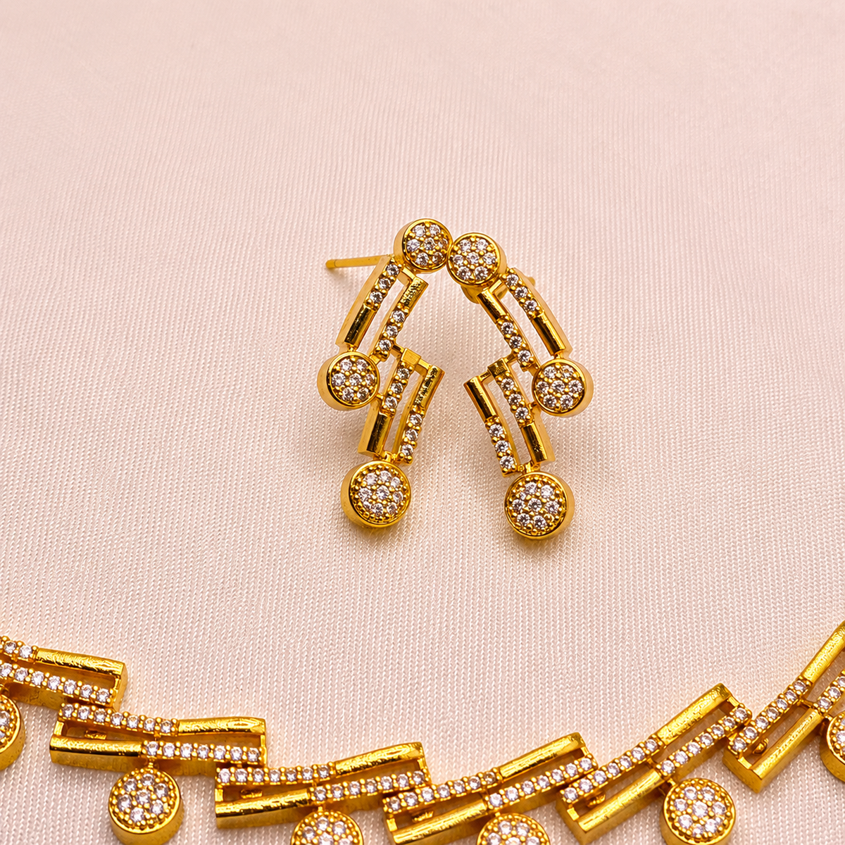 Geometric Sparkle Necklace Set