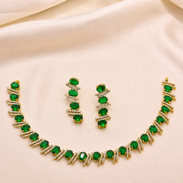 Emerald Geometric Necklace Set