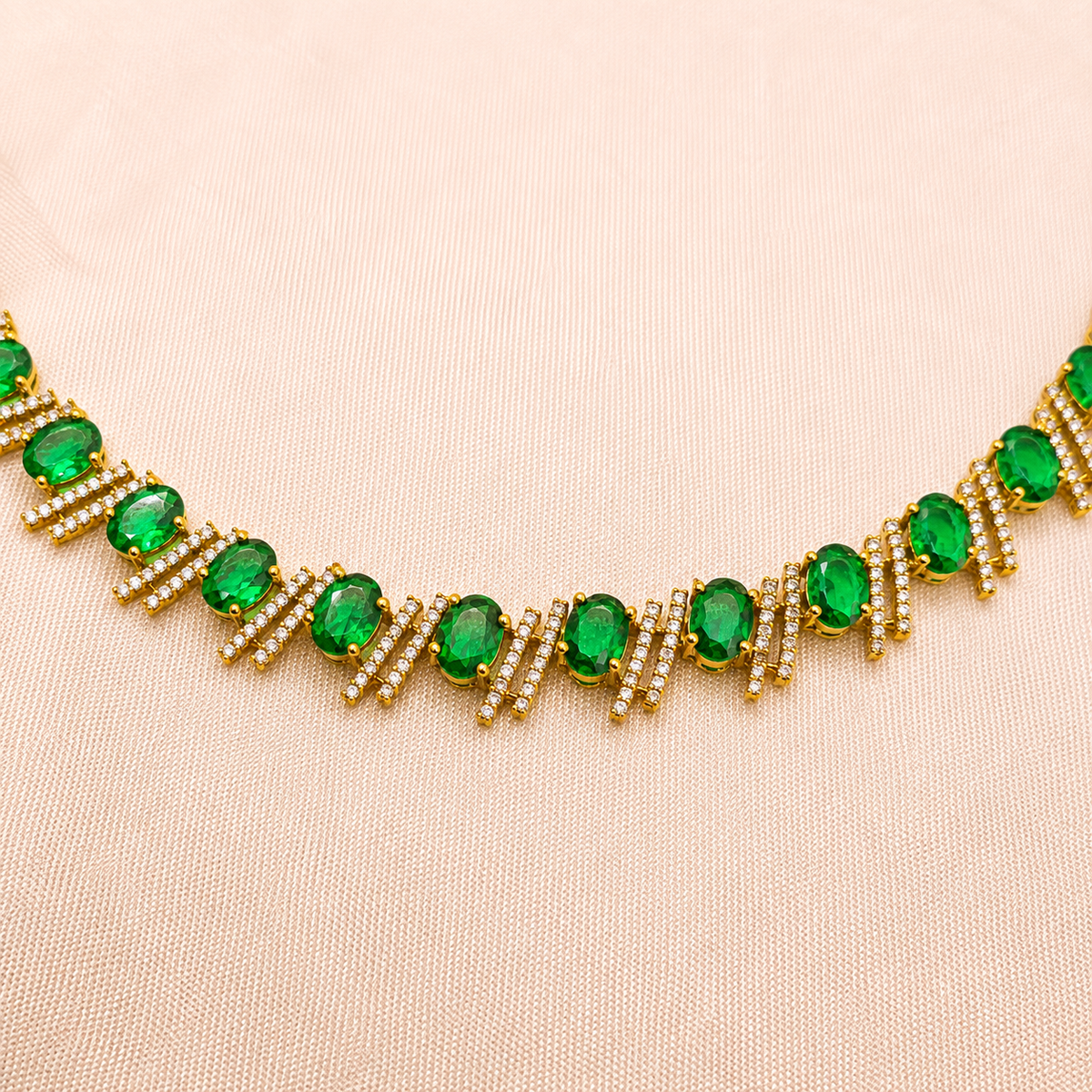 Emerald Geometric Necklace Set