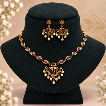 Ruby Emerald Pearl Set