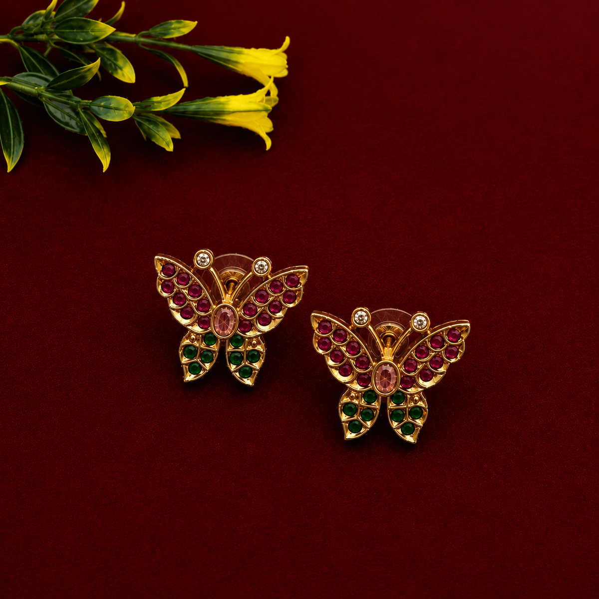 Butterfly Pendant Necklace Set