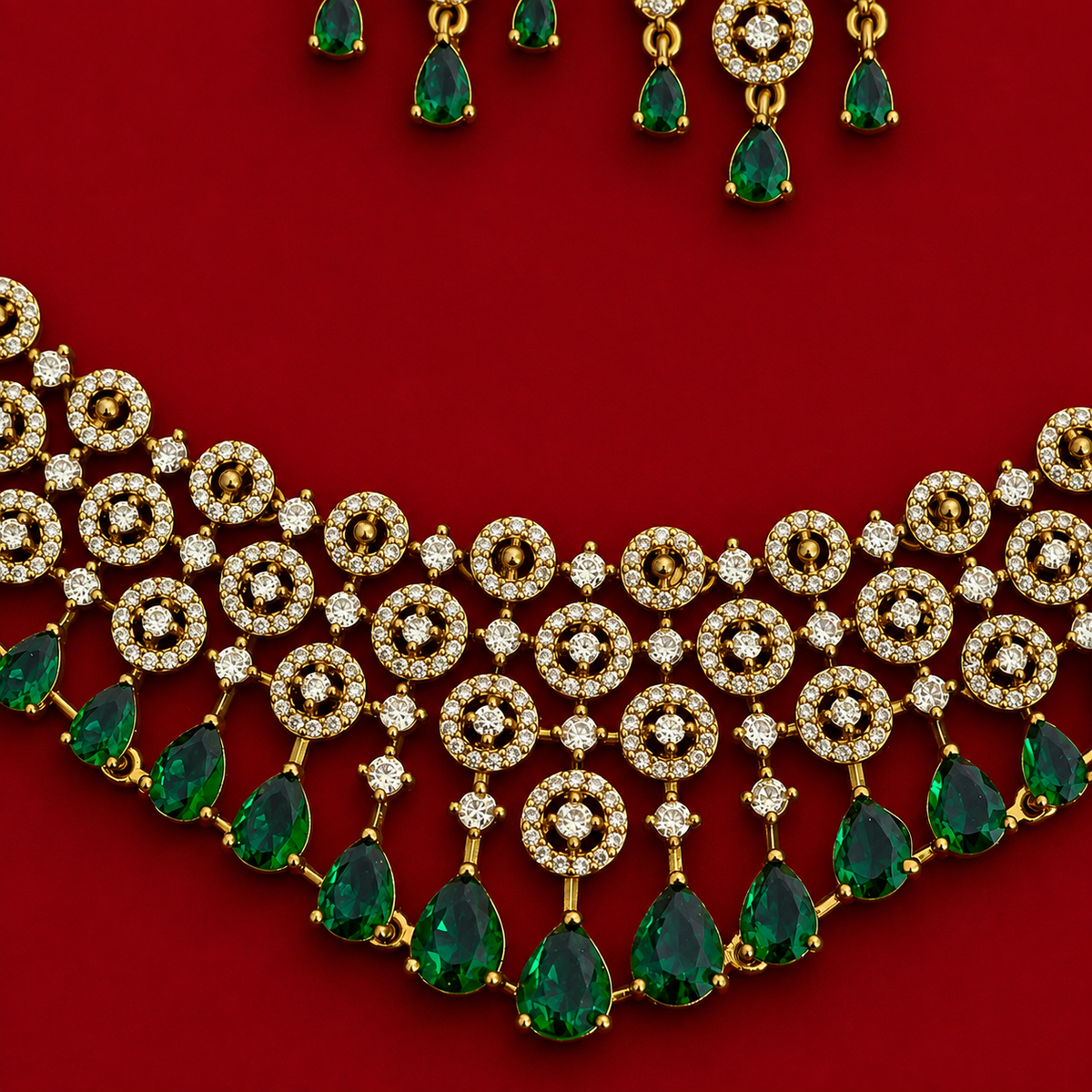 The Emerald Heirloom Choker Set