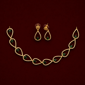 Emerald Teardrop Necklace Set