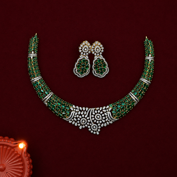 Royal Emerald Crown Hasli Necklace