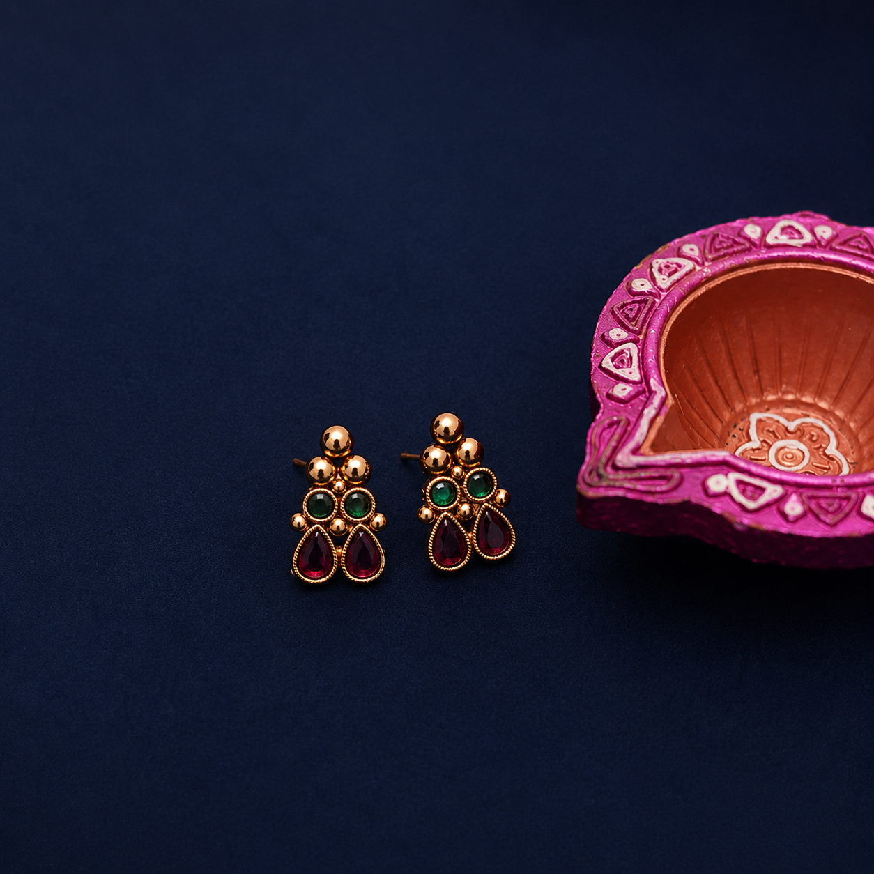 Ruby Emerald Rangoli Necklace