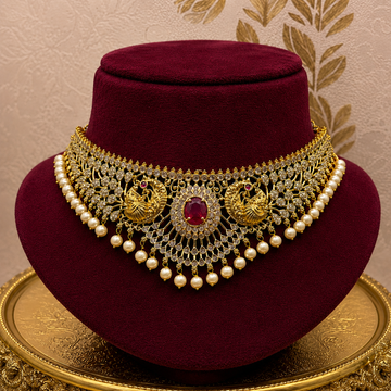 Grandeur Peacock AD Choker