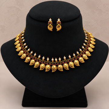 Ruby Green Leaf Pearl Necklace Set