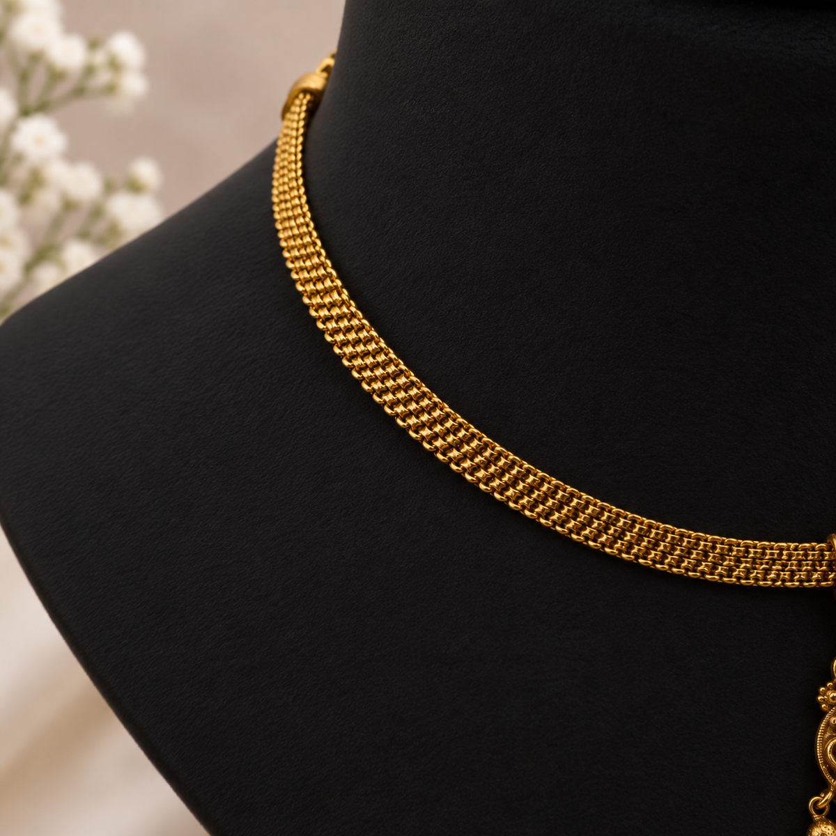 Antique Gold Paisley Choker Set