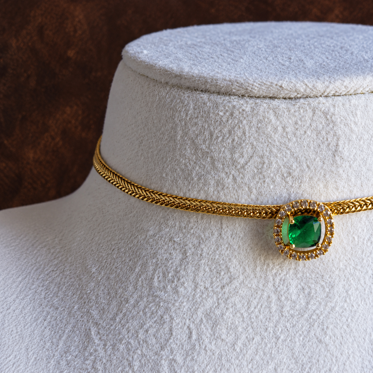 Emerald Square Stone Choker Set
