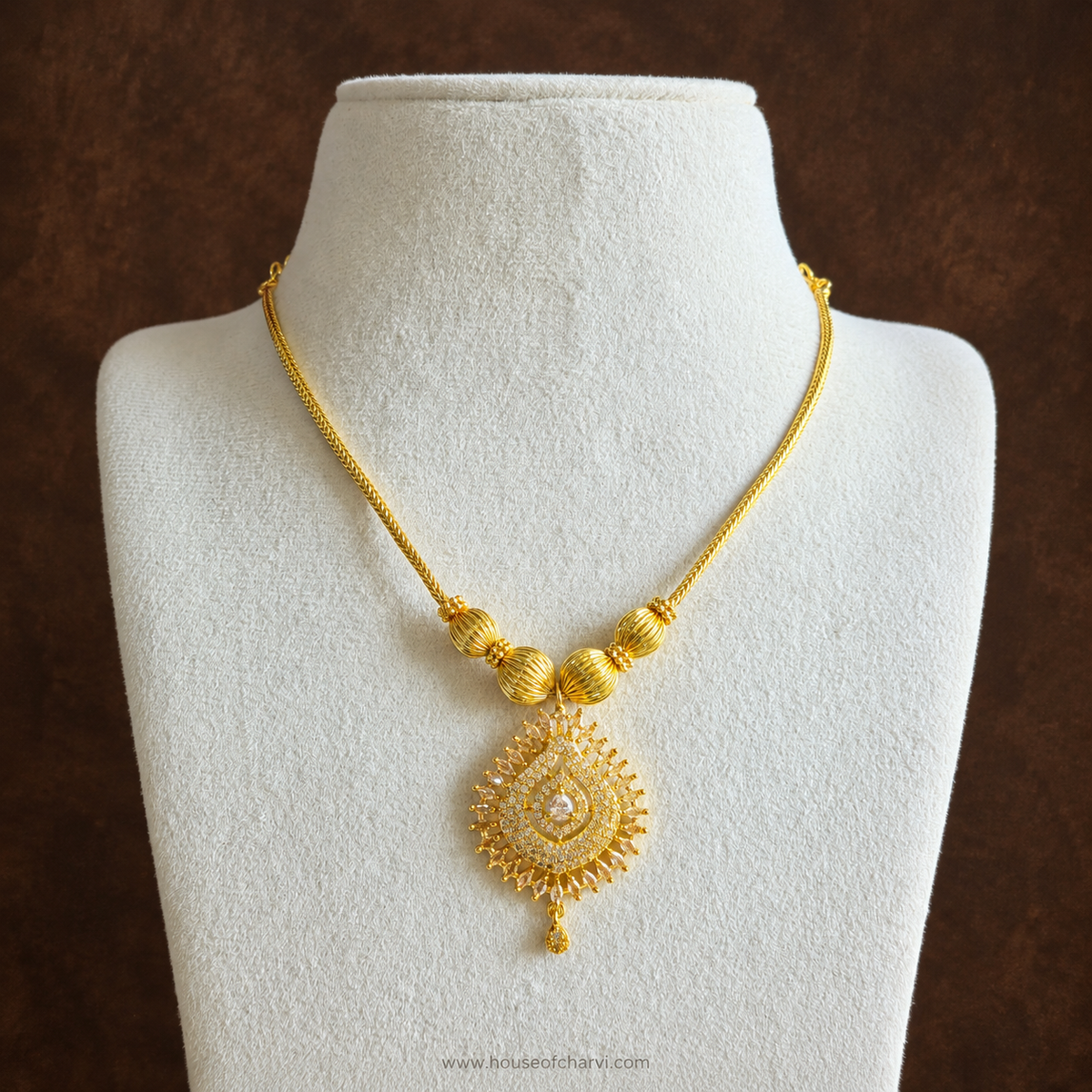Beaded Pendant Necklace Set