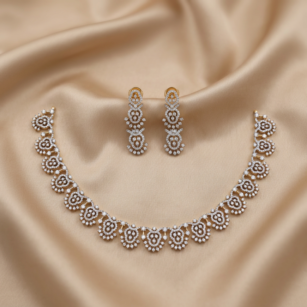 Snow Blossom Necklace