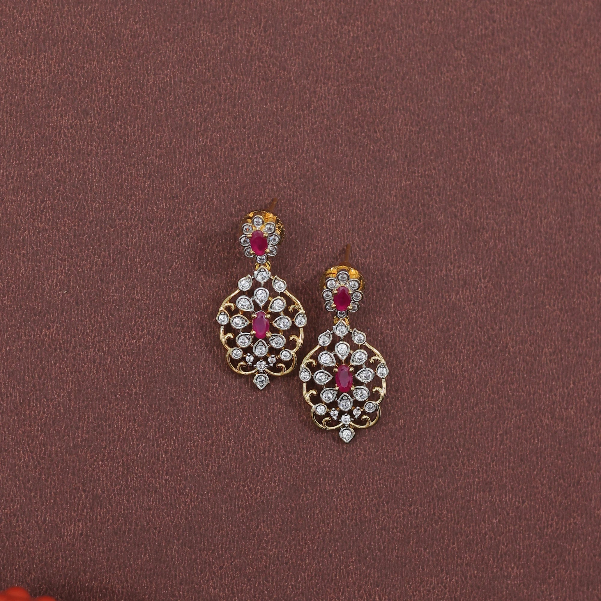 ANIKA PEACOCK RUBY HASLI NECKLACE