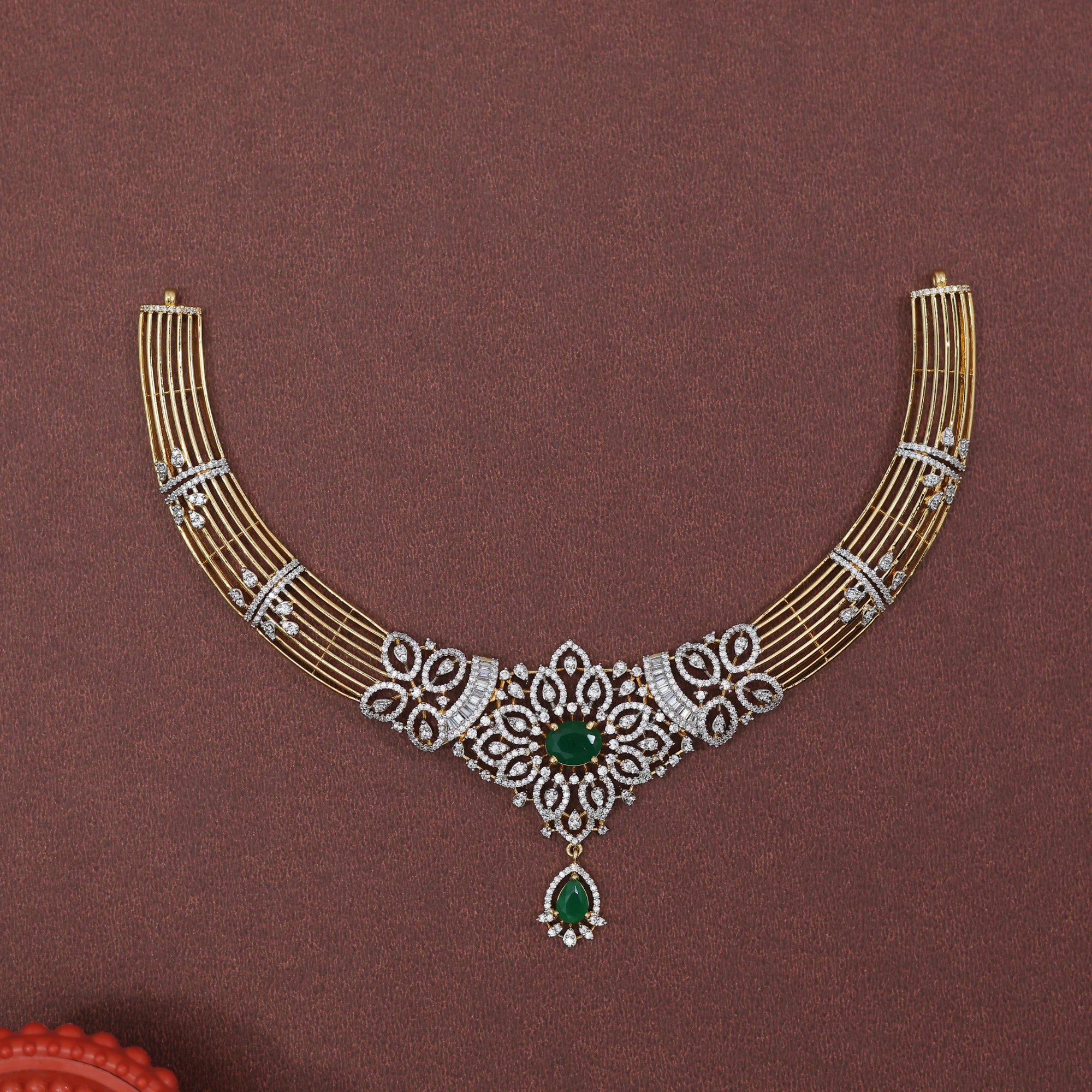 ROYAL EMERALD SIGNATURE HASLI NECKLACE
