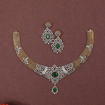 ROYAL EMERALD SIGNATURE HASLI NECKLACE