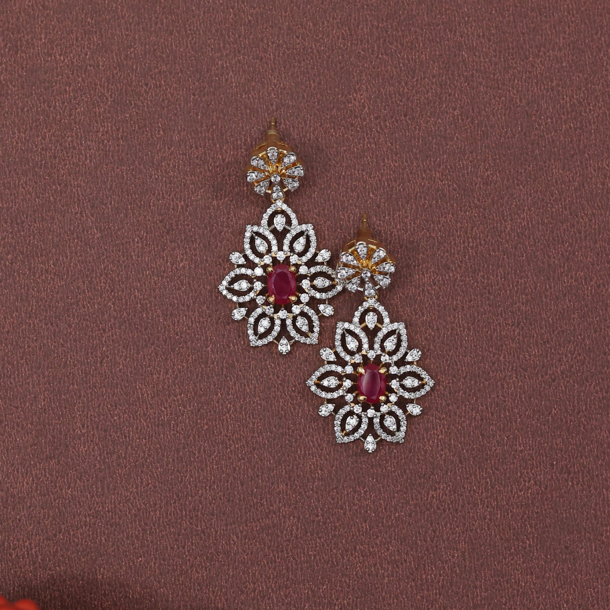 ROYAL RUBY SIGNATURE HASLI NECKLACE