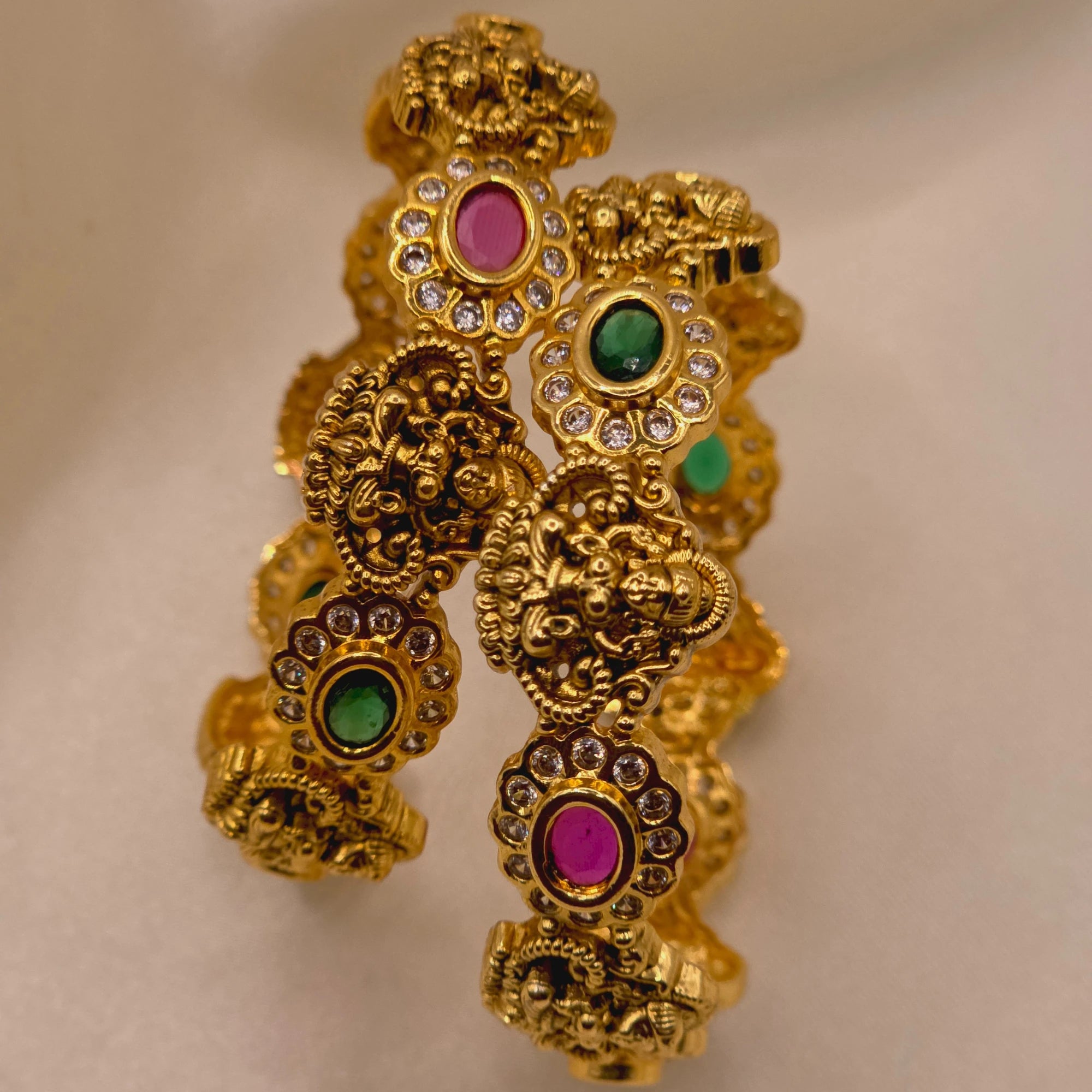 ISHWARYA LAKSHMI KADA BANGLES