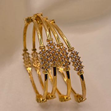 Shimmer Leaf Ad Bangles Pack Of 4