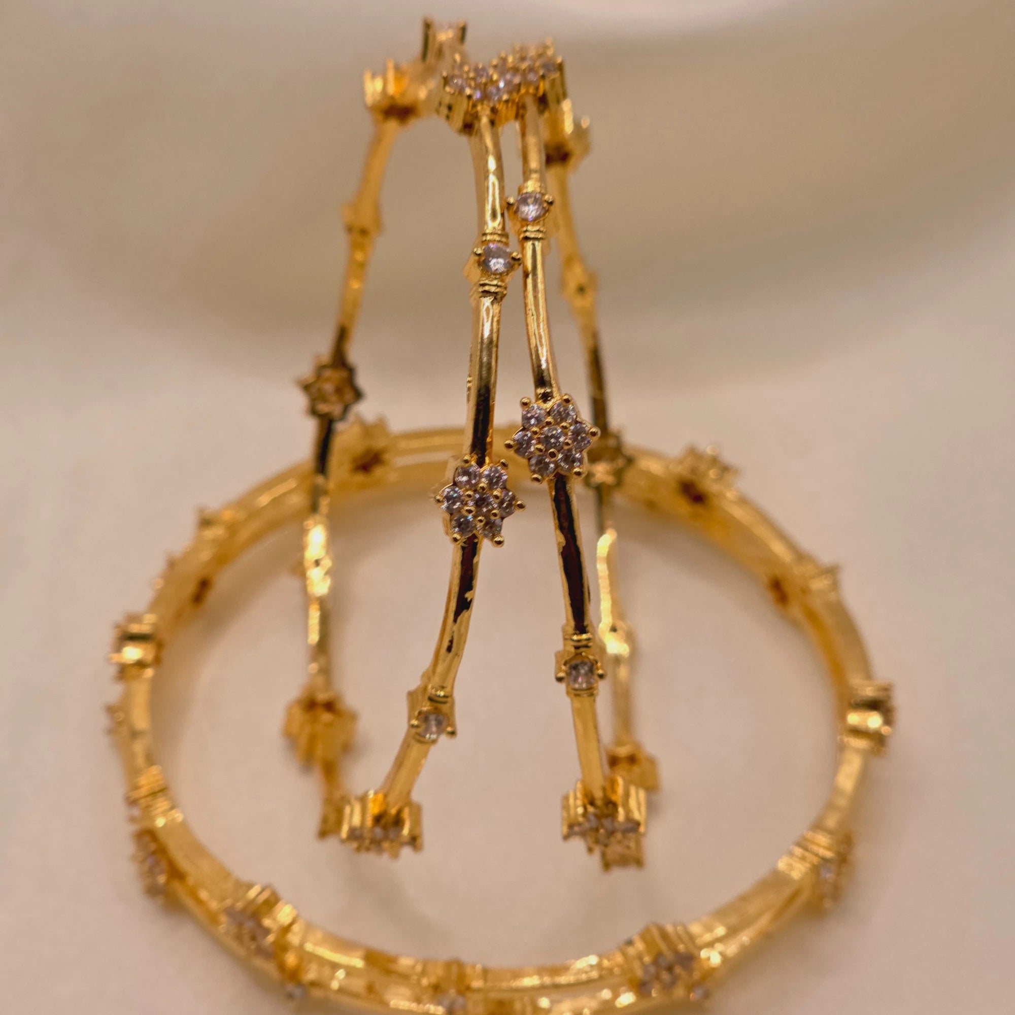 FLORAL SPARK BANGLES PACK OF 4