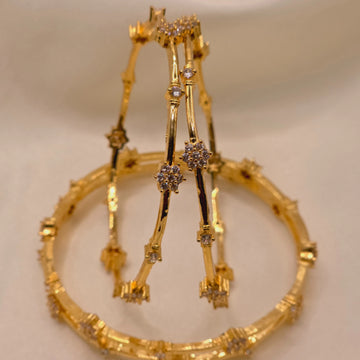 FLORAL SPARK BANGLES PACK OF 4