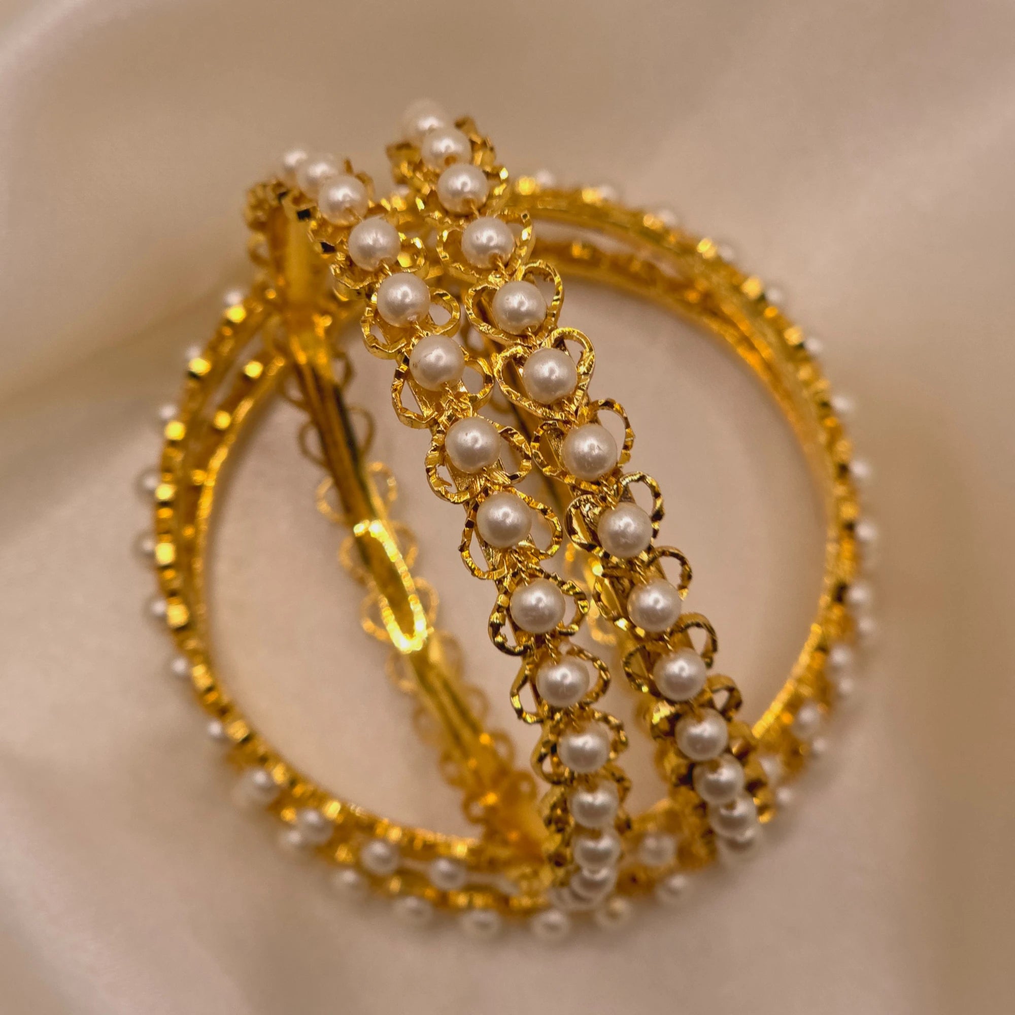 PEARL HEARTS BANGLES PACK OF 4