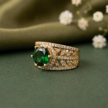 Emerald Royale Ring